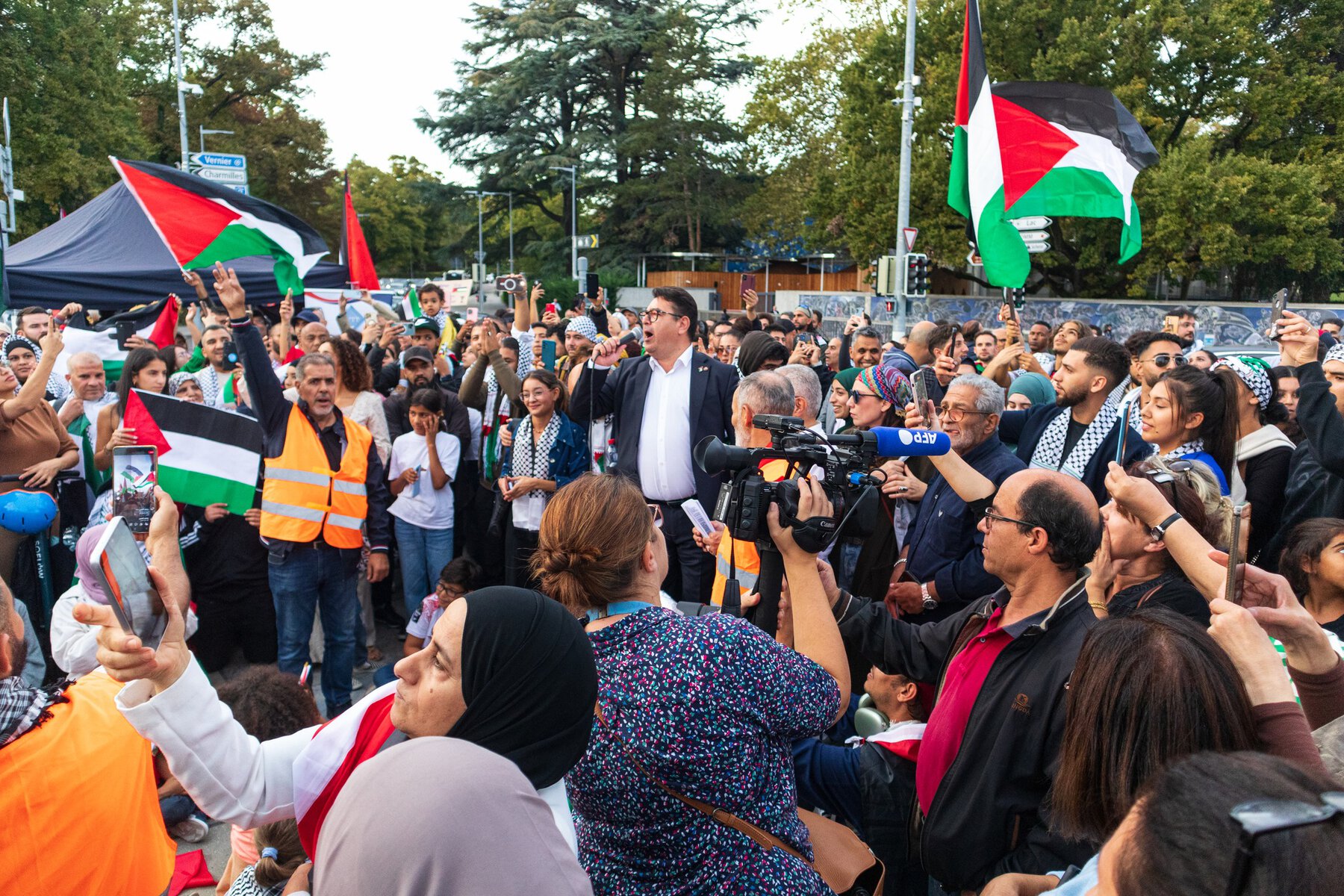 Un rassemblement de solidarité avec le peuple palestinien – Une mobilisation citoyenne à Genève