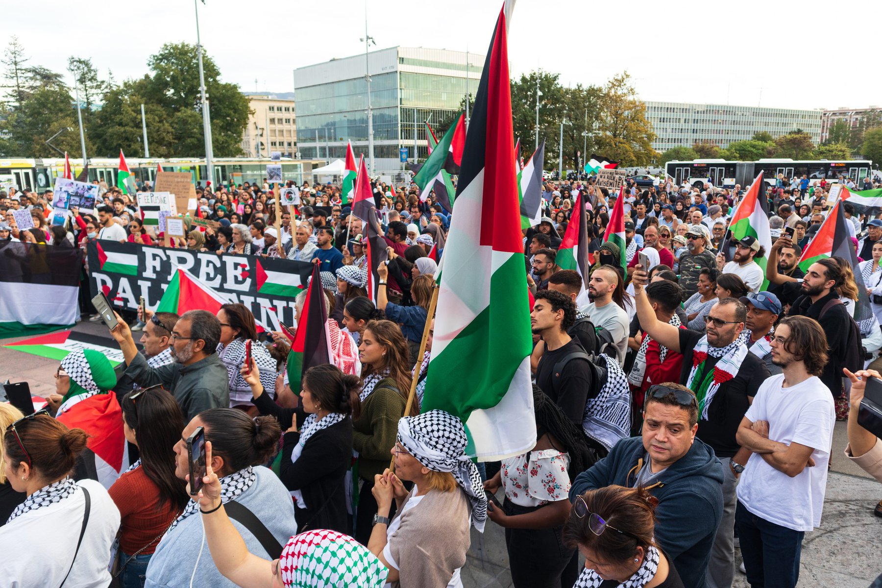Un rassemblement de solidarité avec le peuple palestinien – Une mobilisation citoyenne à Genève