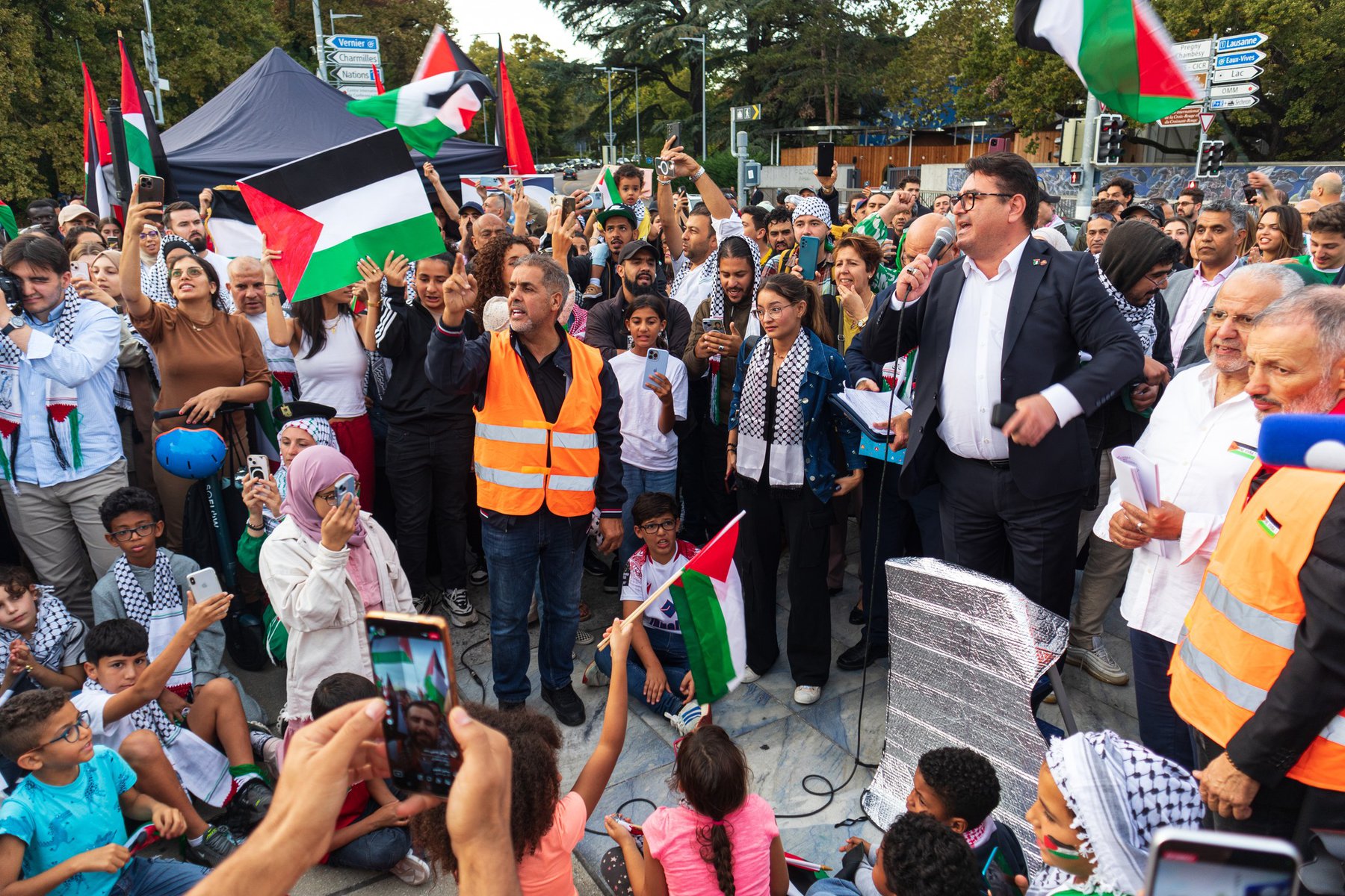 Un rassemblement de solidarité avec le peuple palestinien – Une mobilisation citoyenne à Genève
