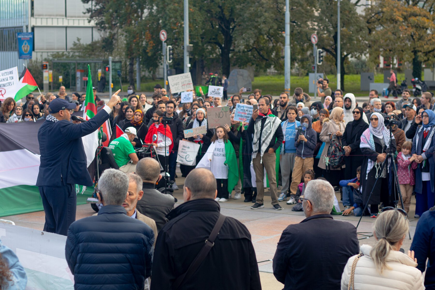 Rassemblement de Solidarité avec le Peuple Palestinien : Une Mobilisation Citoyenne à Paris le 20 Octobre 2023