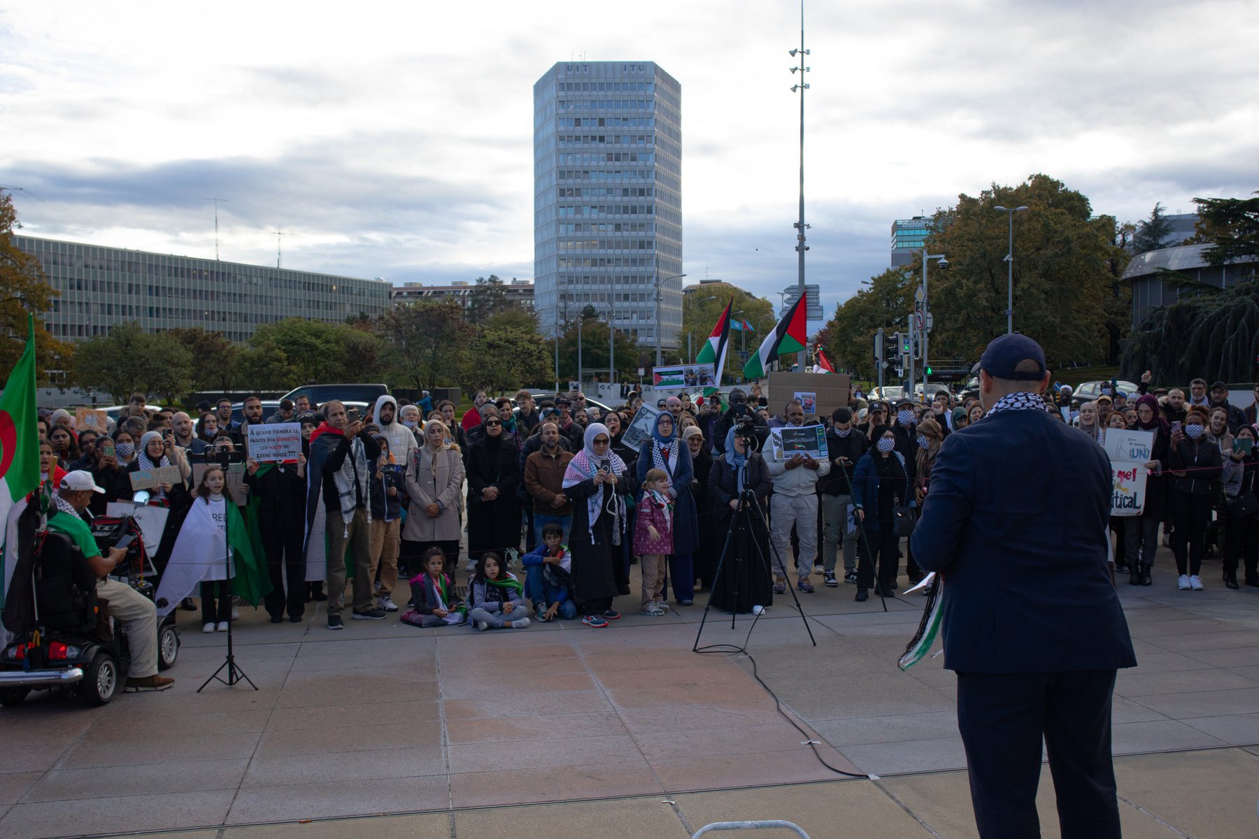Rassemblement de Solidarité avec le Peuple Palestinien : Une Mobilisation Citoyenne à Paris le 20 Octobre 2023