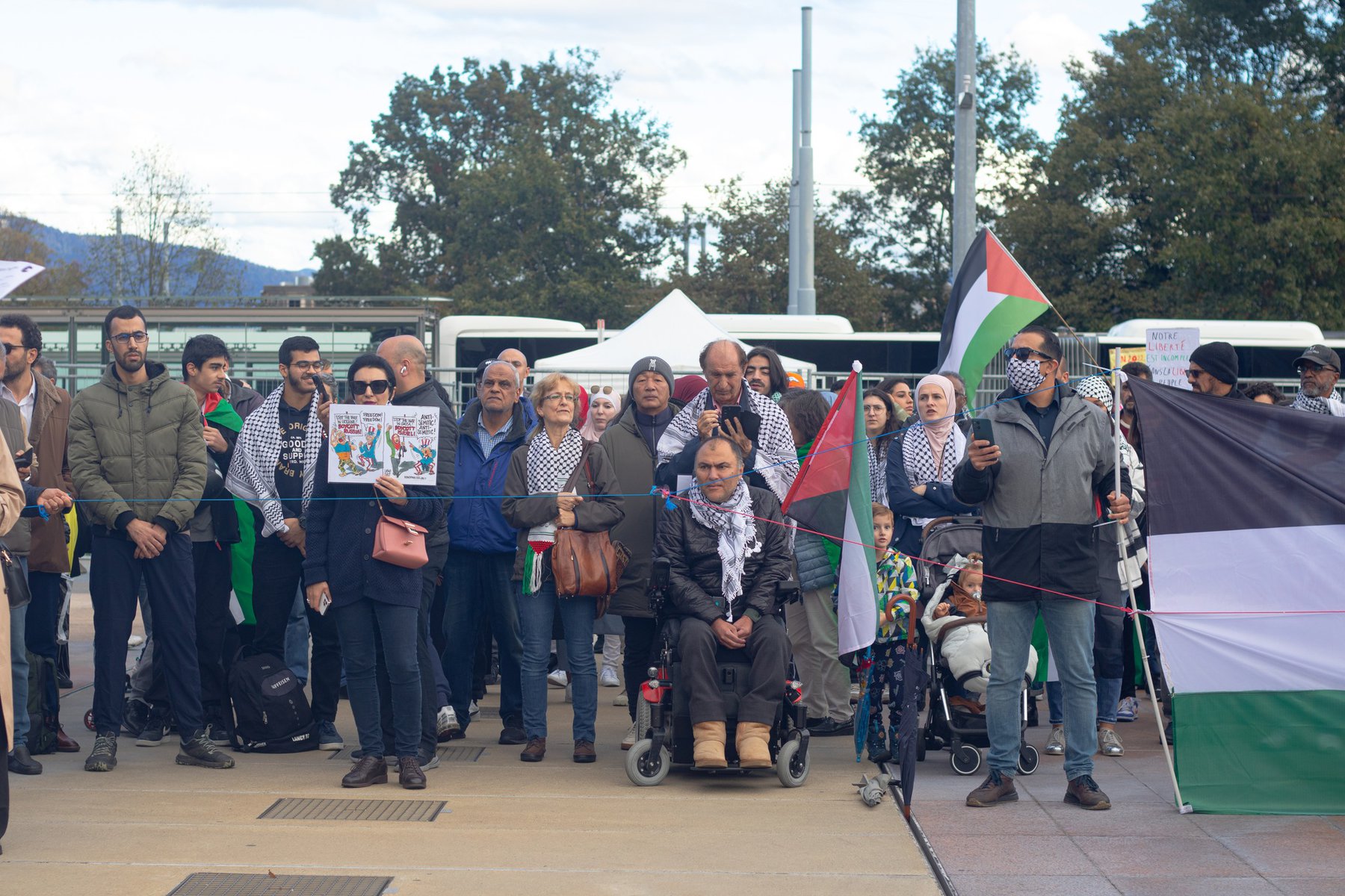 Rassemblement de Solidarité avec le Peuple Palestinien : Une Mobilisation Citoyenne à Paris le 20 Octobre 2023