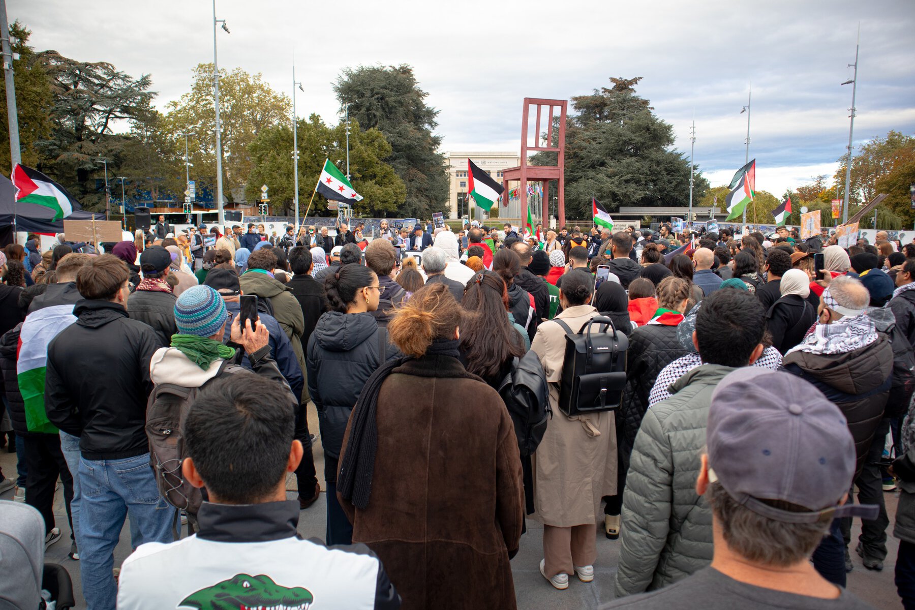 Rassemblement de Solidarité avec le Peuple Palestinien : Une Mobilisation Citoyenne à Paris le 20 Octobre 2023