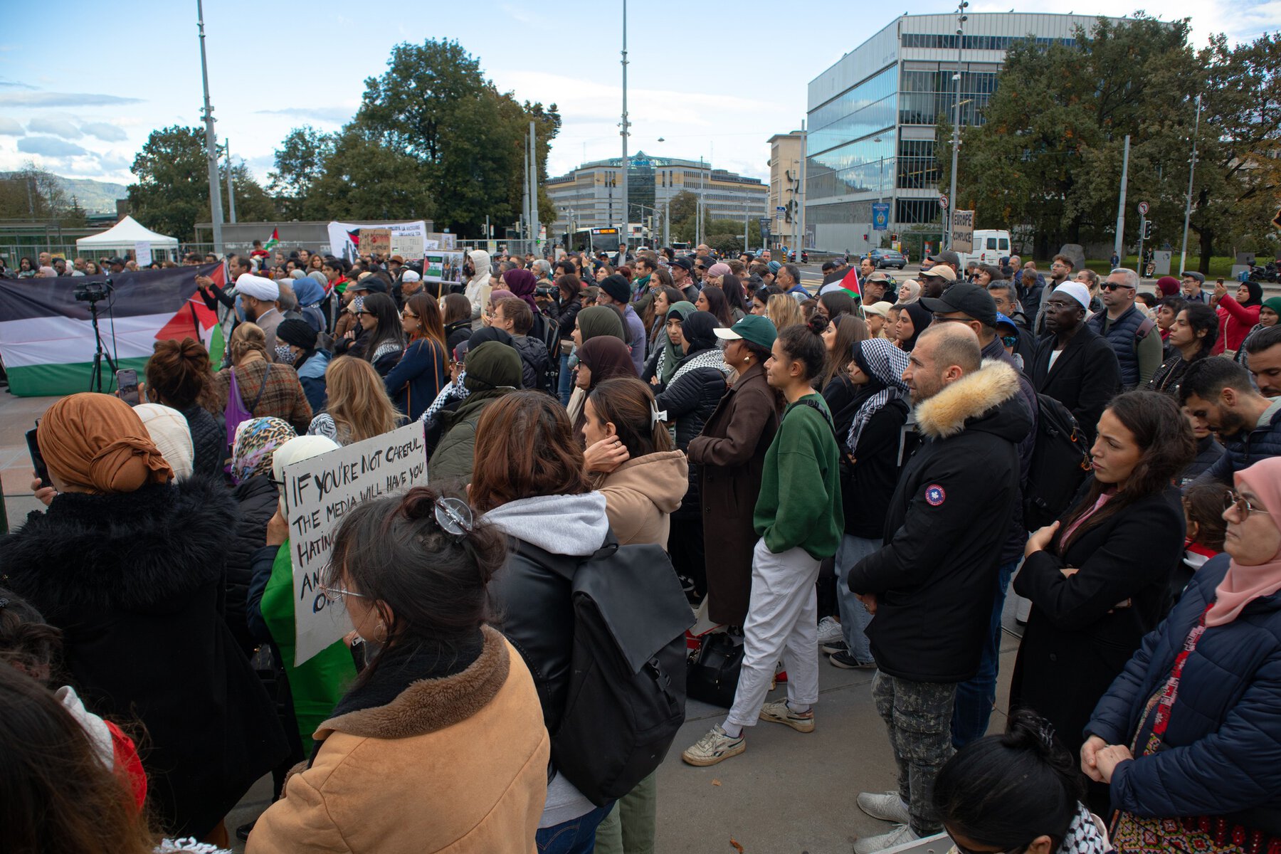Rassemblement de Solidarité avec le Peuple Palestinien : Une Mobilisation Citoyenne à Paris le 20 Octobre 2023