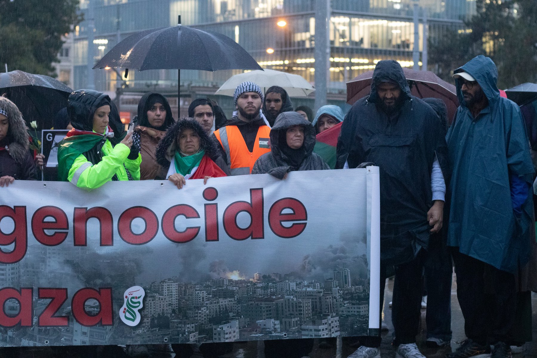 Rassemblement pacifique pour la Palestine : solidarité et appel à la paix à Genève