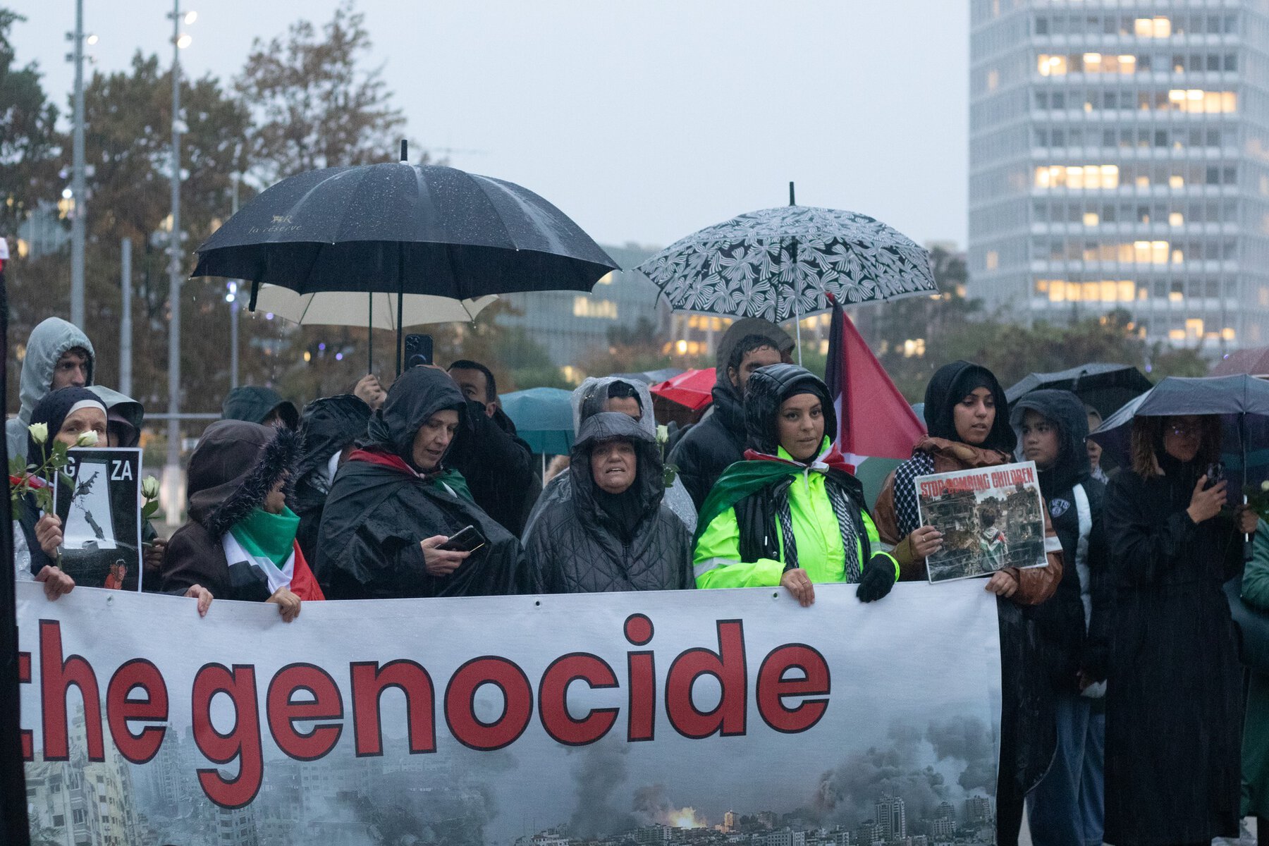 Rassemblement pacifique pour la Palestine : solidarité et appel à la paix à Genève