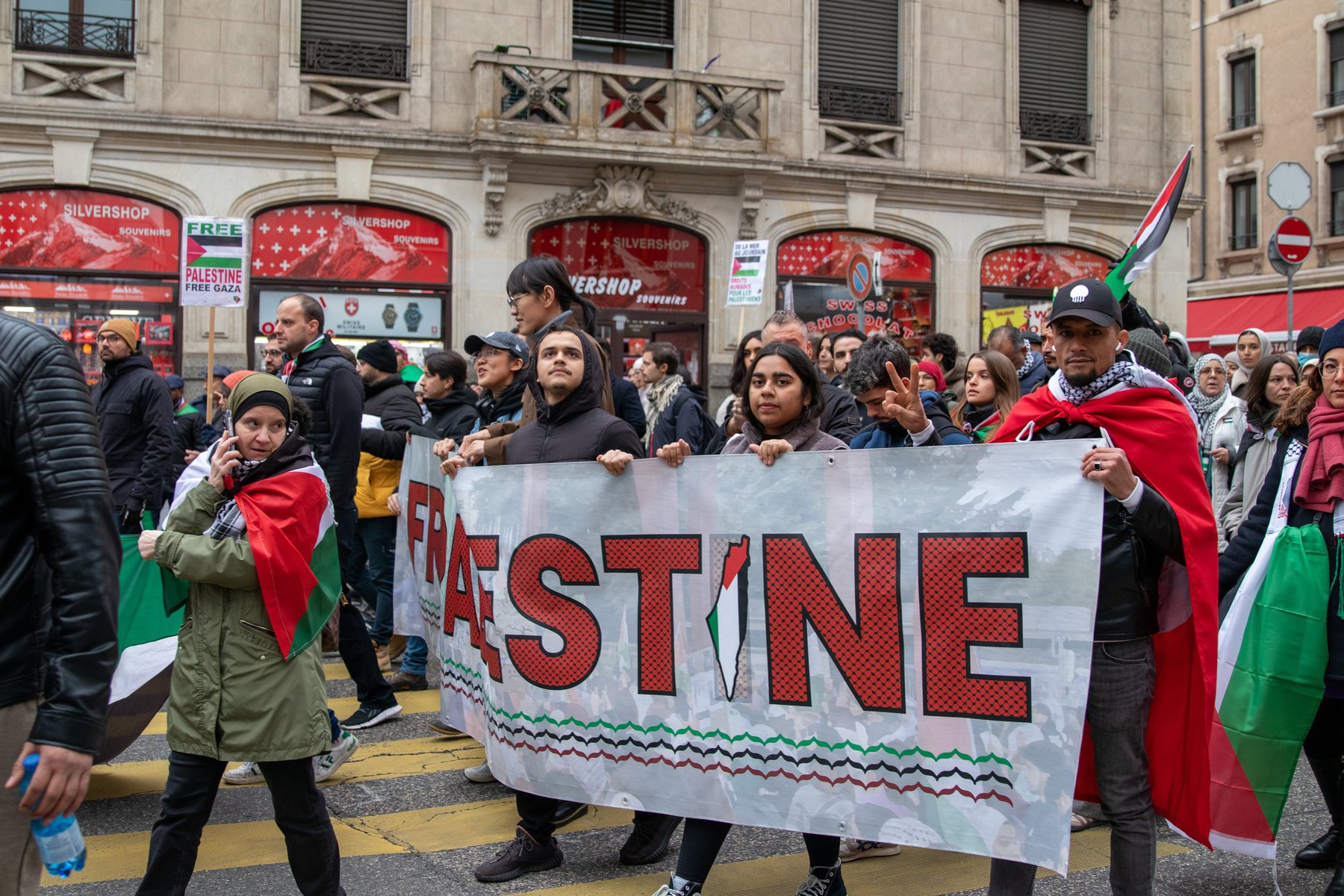 Manifestation Stop au Génocide à Gaza : 18 novembre 2023 – Un Appel Mondial à la Justice