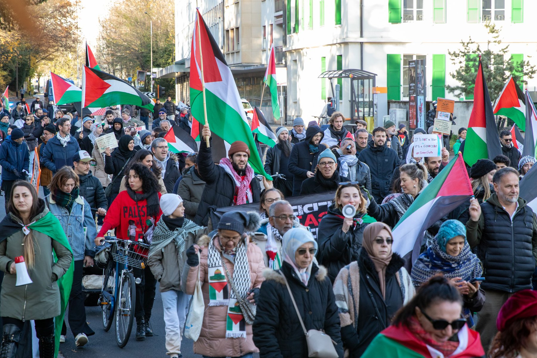 MARCH GENEVA : L’appel de la manifestation du 25 Novembre 2023 à la Place des Nations