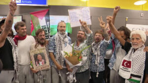فلسطين المحتلة: 8 محتجزين سويسريين مشاركين في أسطول الصمود تعرضوا للتعذيب والمعاملة القاسية